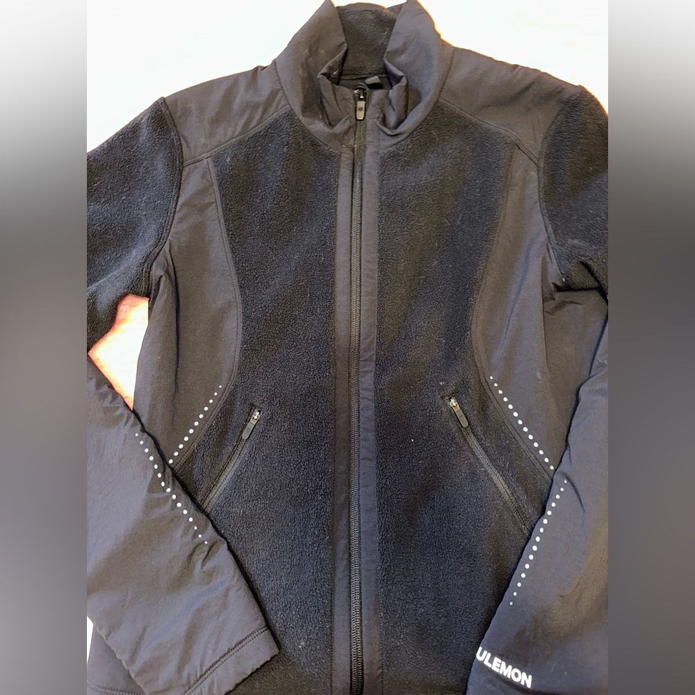 Lululemon run fleece jacket